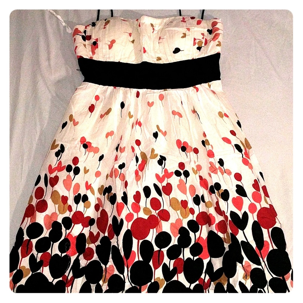 Sleeveless dress